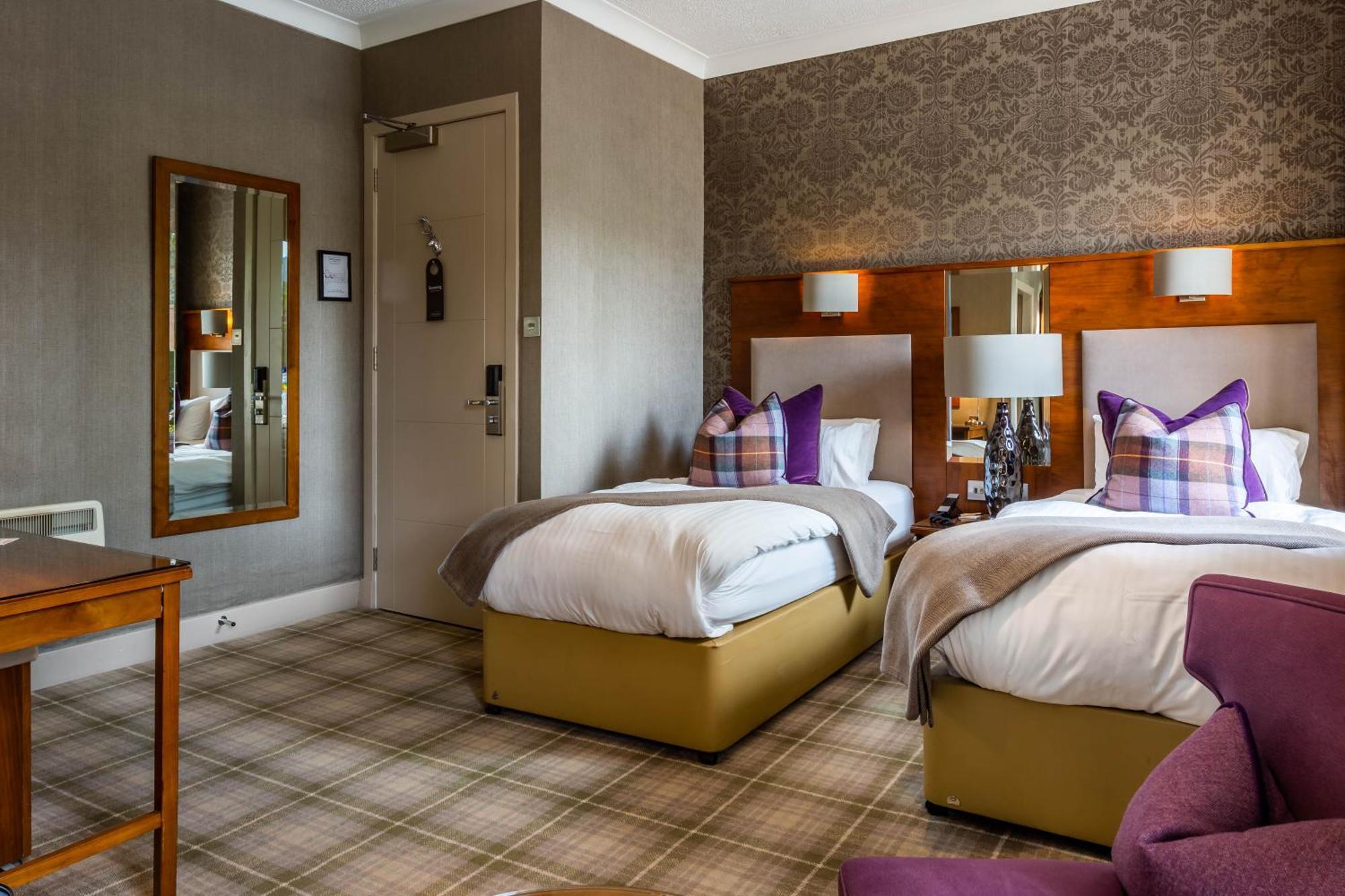 Auchrannie Resort Brodick Bagian luar foto